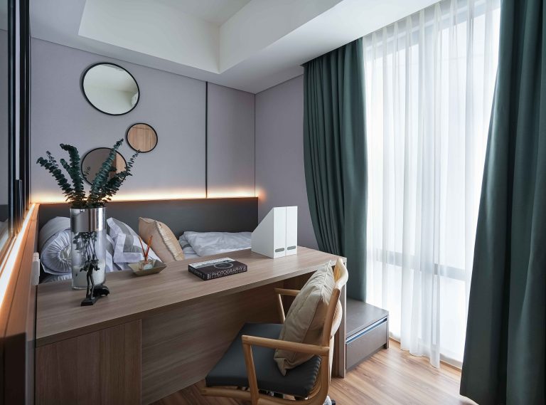Custom Furniture & Decoration